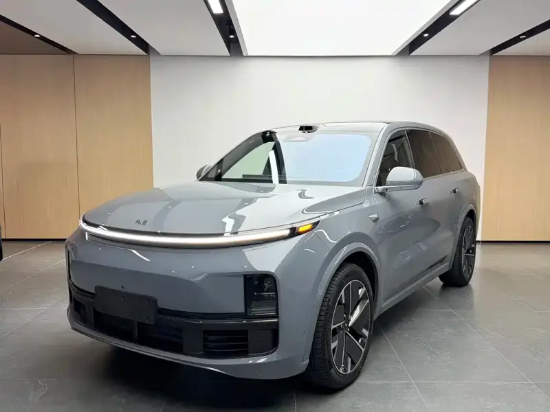 Li Auto Li L8, 2025