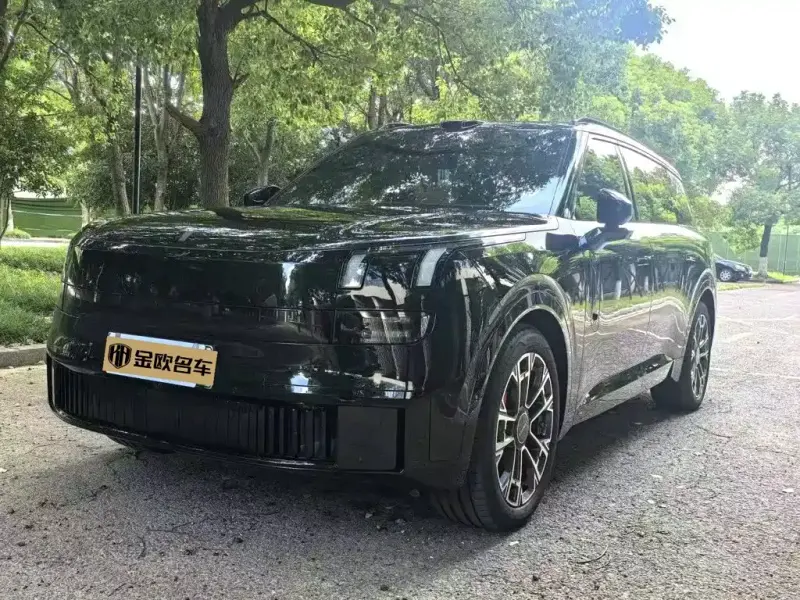 Lynk & Co 900, 2026
