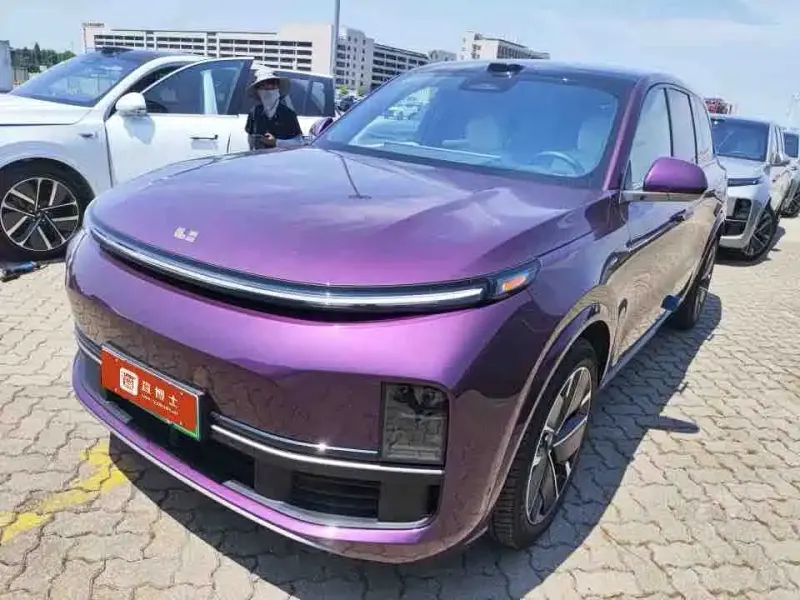 Li Auto Li L9, 2025