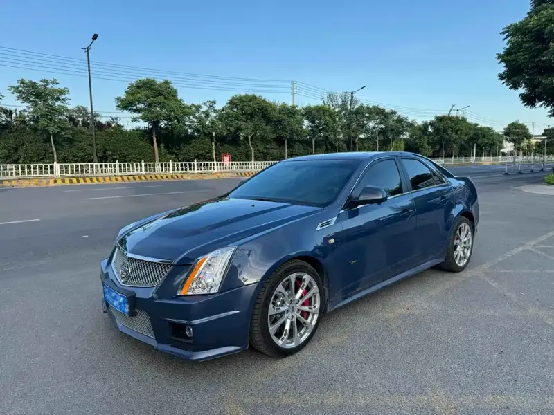 Cadillac CTS, 2010