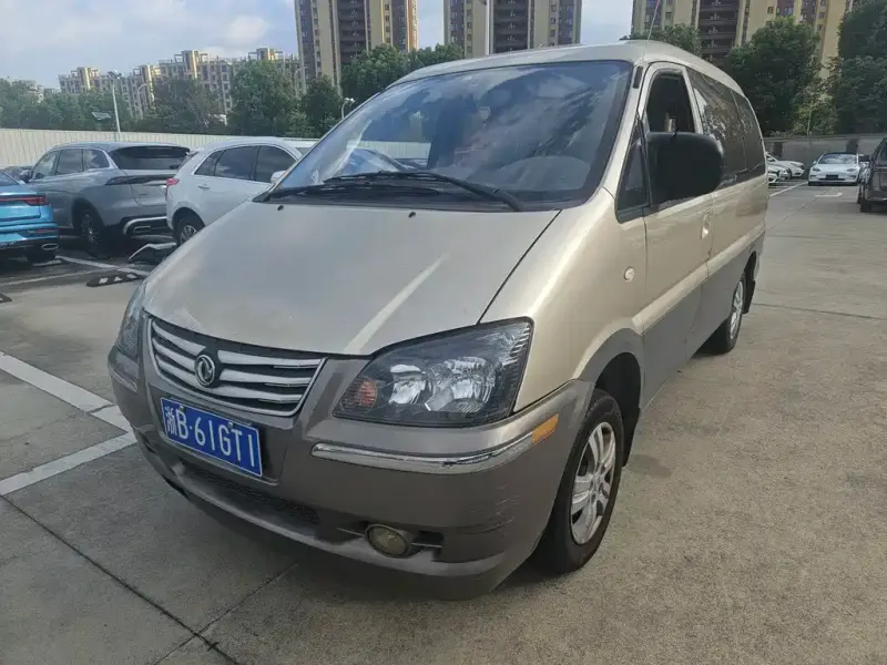 Fengxing Lingzhi Dongfeng Lingzhi 2016 V3 1.5L 7 seats Luxury Type China V, 2016 — фото 1