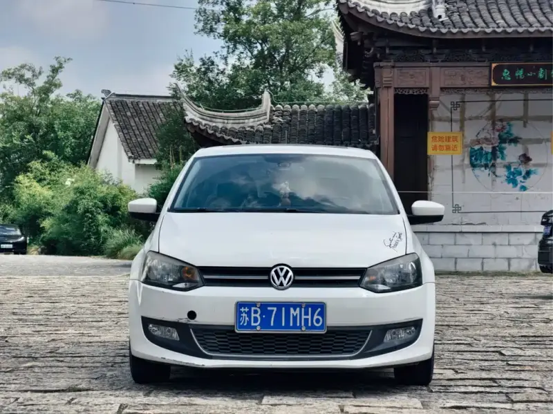 Volkswagen Polo, 2011