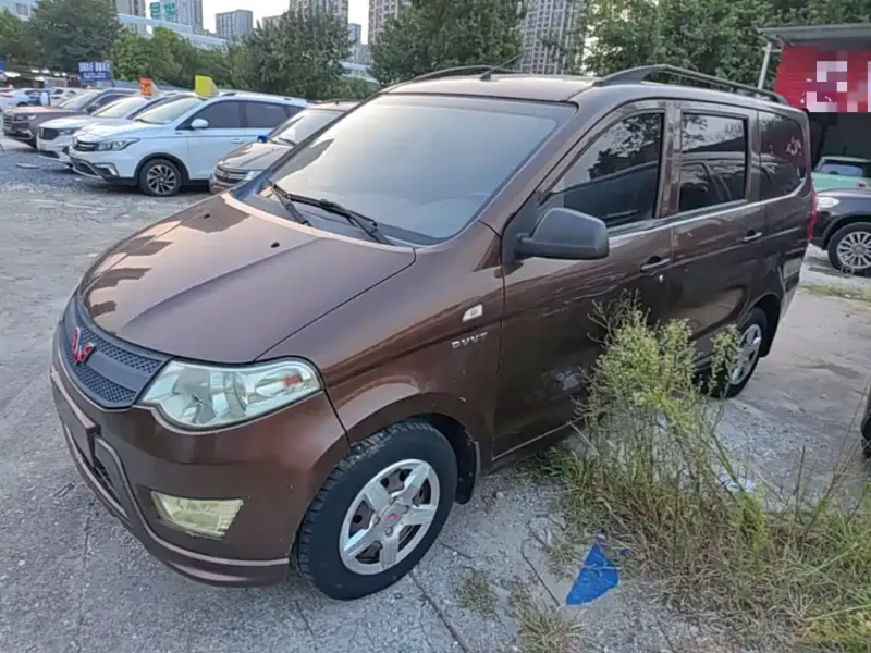 Wuling Hongguang, 2017