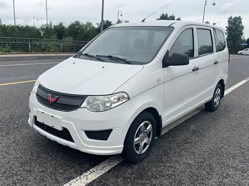 Wuling Hongguang, 2016