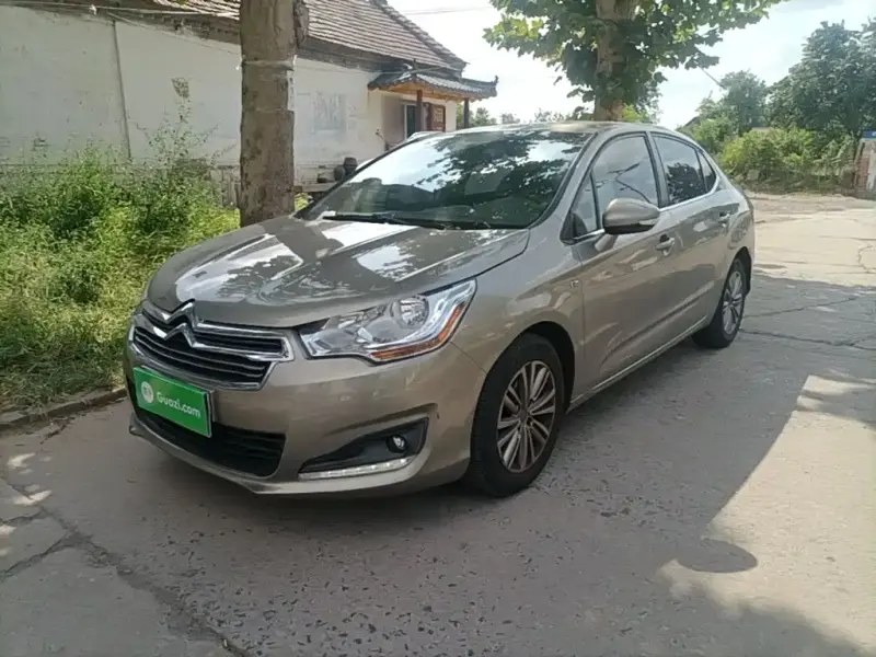 Citroen C4L, 2015