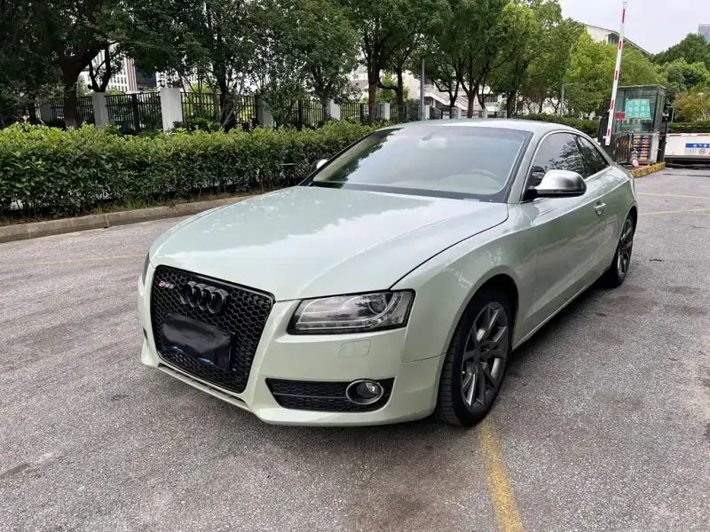Audi A5 (Import), 2009