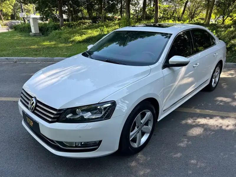 Volkswagen Passat, 2012
