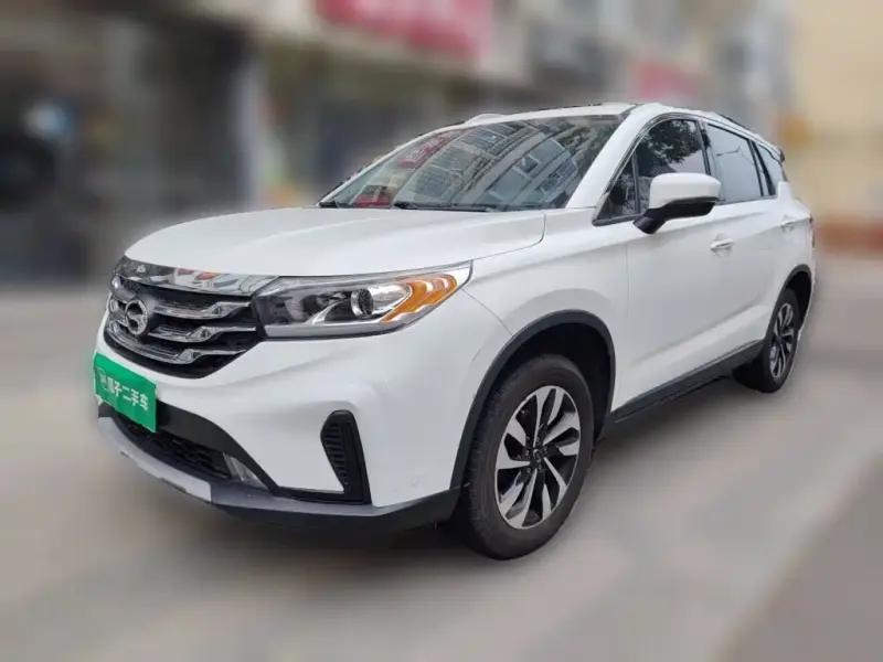 GAC Motor Trumpchi GS4 GS4 2018 версия 200T механика 2WD Элит, 2018 — фото 1