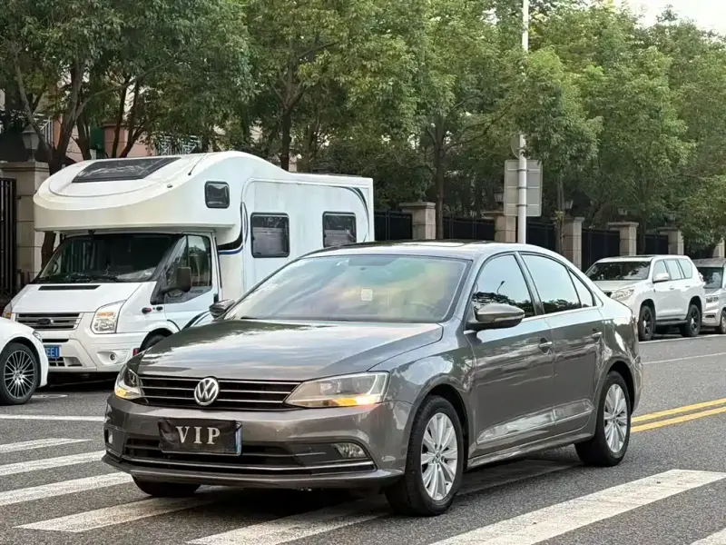 Volkswagen Sagitar, 2016