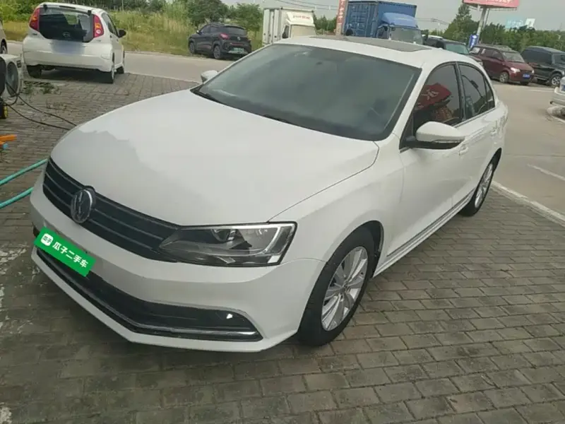 Volkswagen Sagitar, 2016