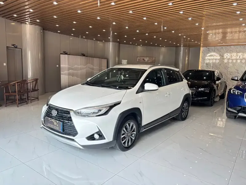 Toyota Yaris L, 2023
