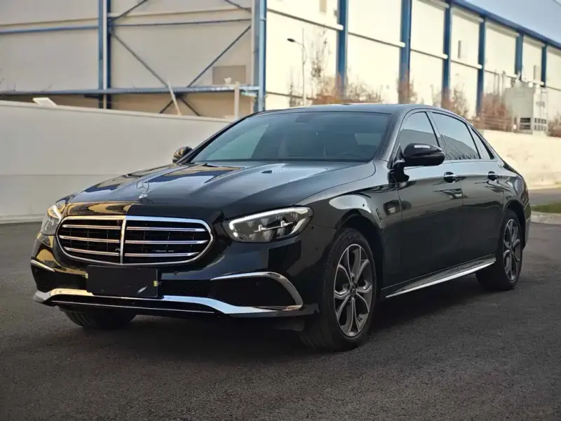 Mercedes-Benz E-Class, 2024