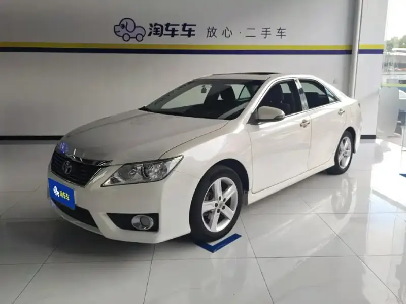Toyota Camry, 2014