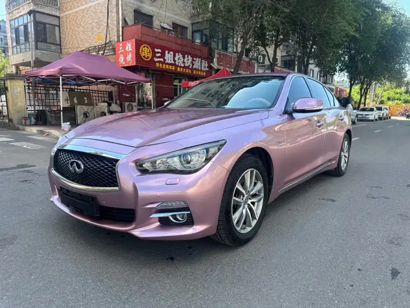 Infiniti Q50L, 2015
