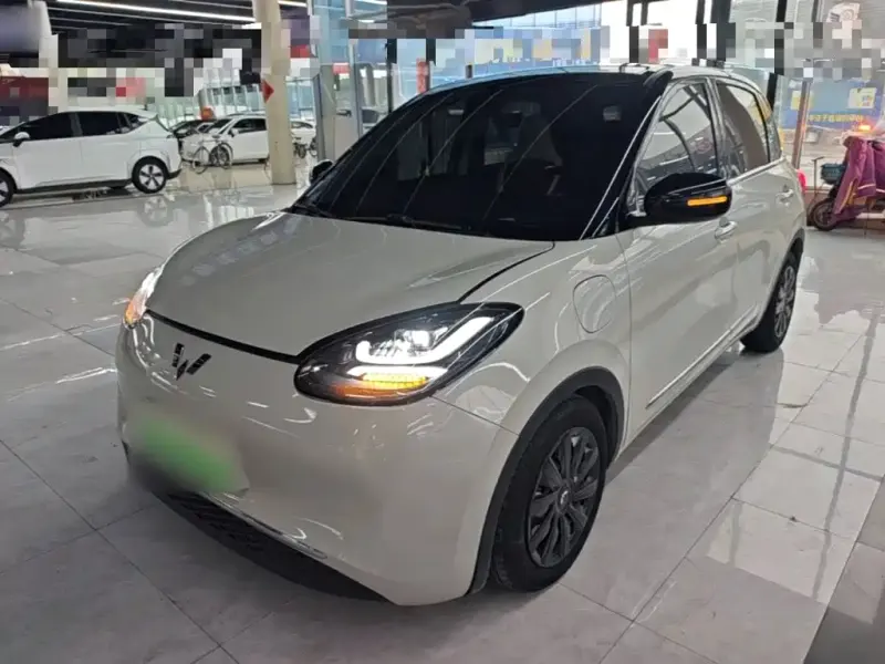 Wuling Bingo Wuling Binguo 2023 333km Spirit Sharp Connected +, 2023 — фото 1