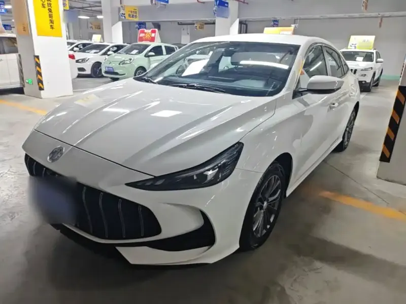 MG MG5, 2025