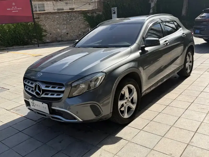 Mercedes-Benz GLA, 2017