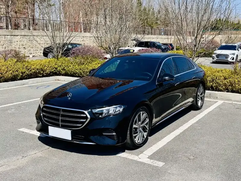 Mercedes-Benz E-Class, 2025
