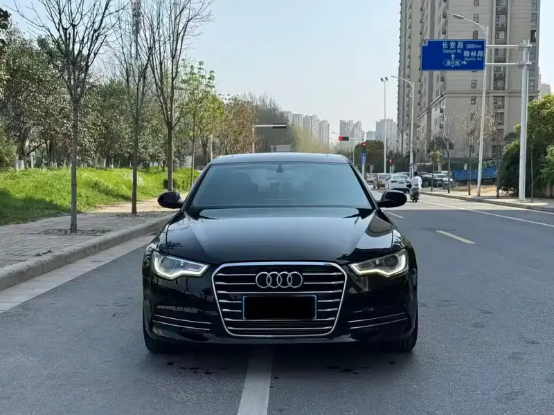 Audi A6L, 2015