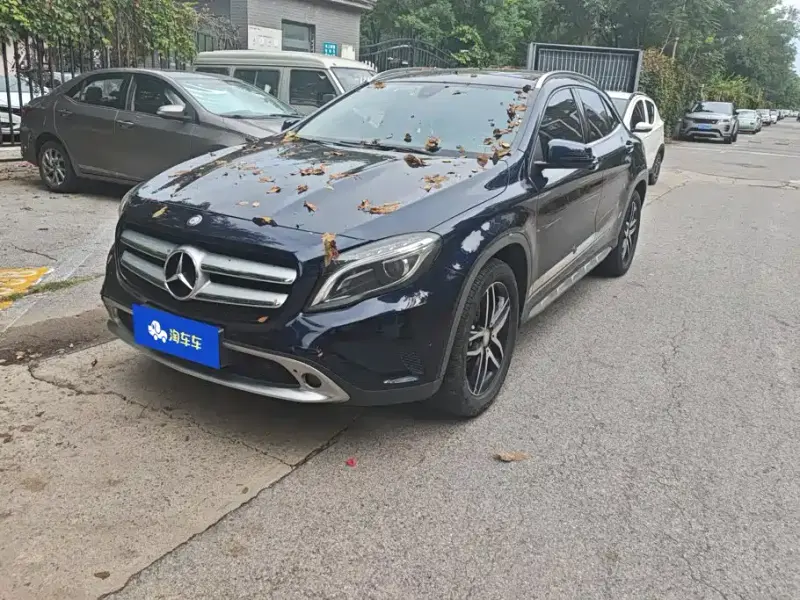 Mercedes-Benz GLA, 2016