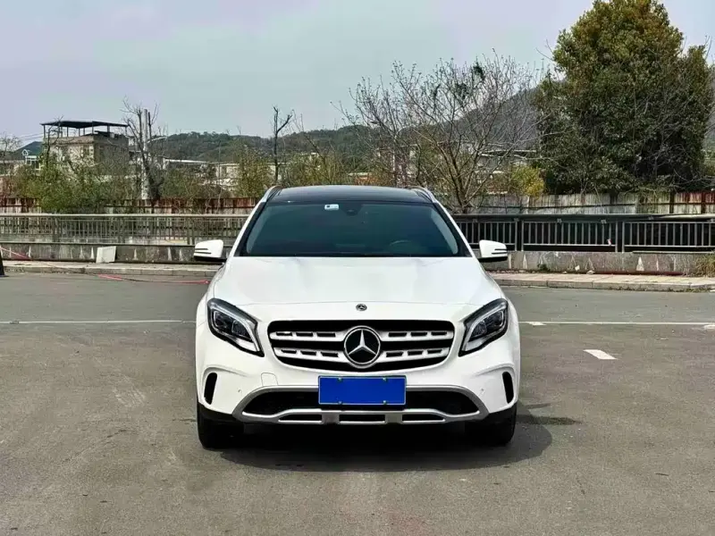 Mercedes-Benz GLA, 2018