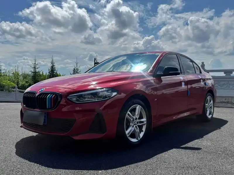 BMW 1 Series, 2022