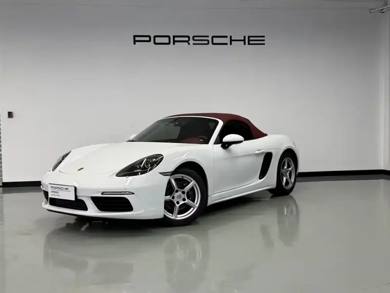 Porsche 718, 2024