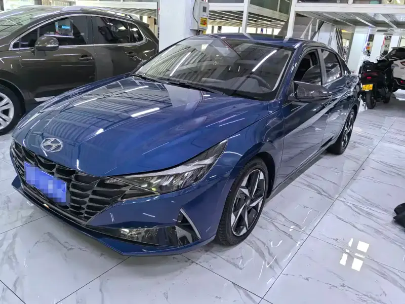 Hyundai Elantra, 2023