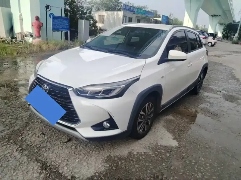 Toyota Yaris L, 2022