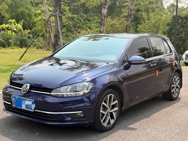 Volkswagen Golf, 2020
