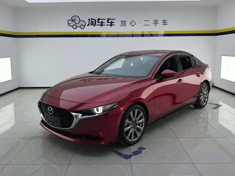 Mazda 3 Axela, 2022