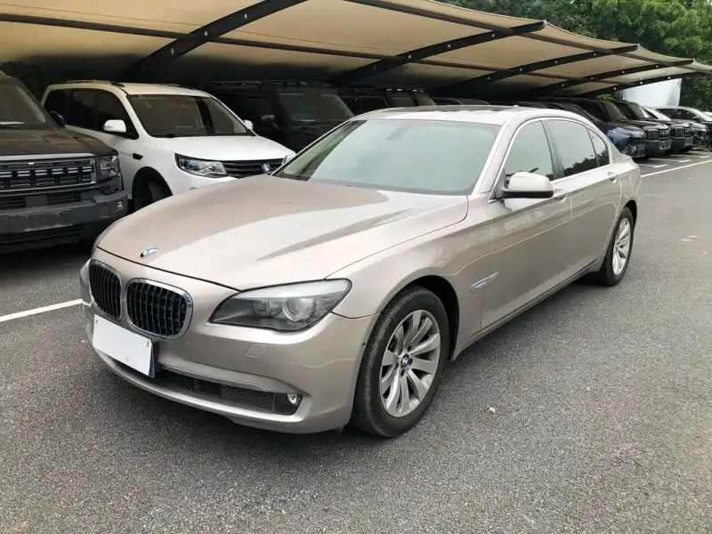 BMW 7 Series, 2011