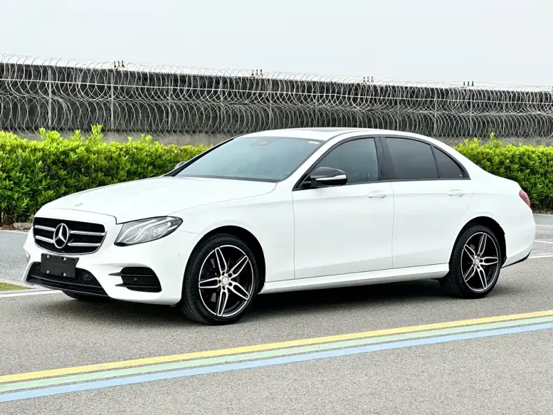 Mercedes-Benz E-Class, 2018