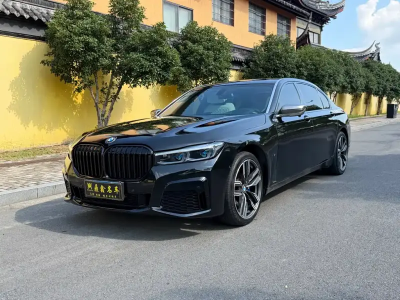 BMW 7 Series, 2012