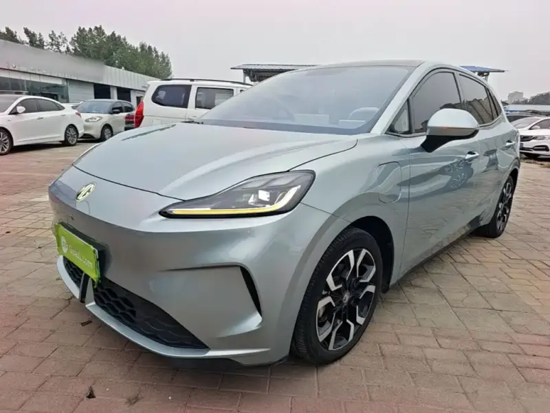 MG MG4, 2025