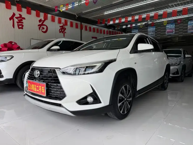 Toyota Yaris L, 2022