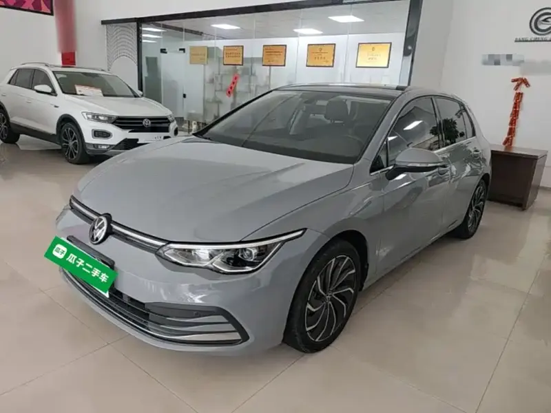 Volkswagen Golf, 2021