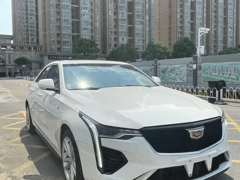 Cadillac CT4, 2021