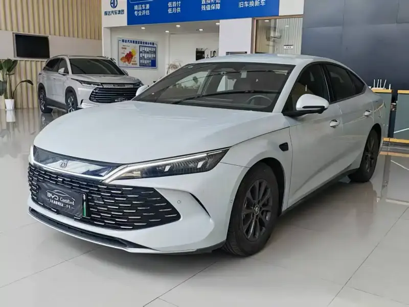 BYD Qin L, 2025