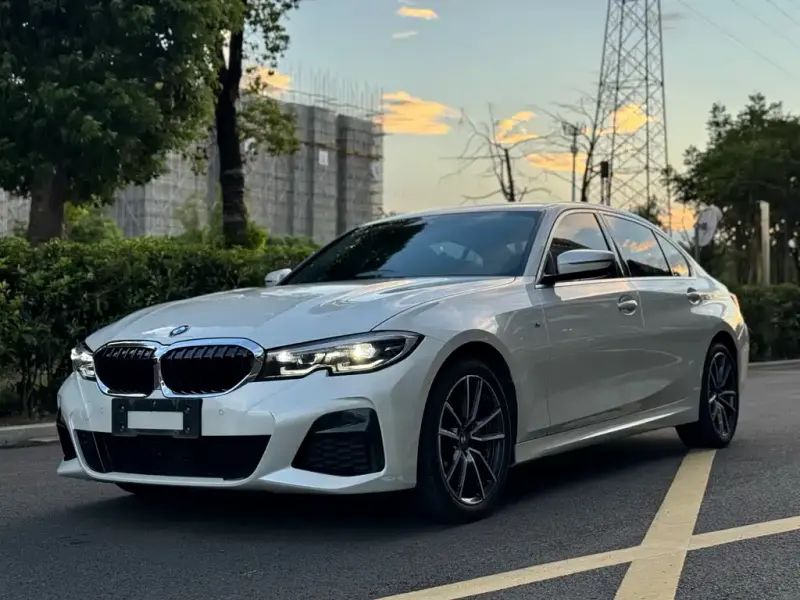 BMW 3 Series, 2020