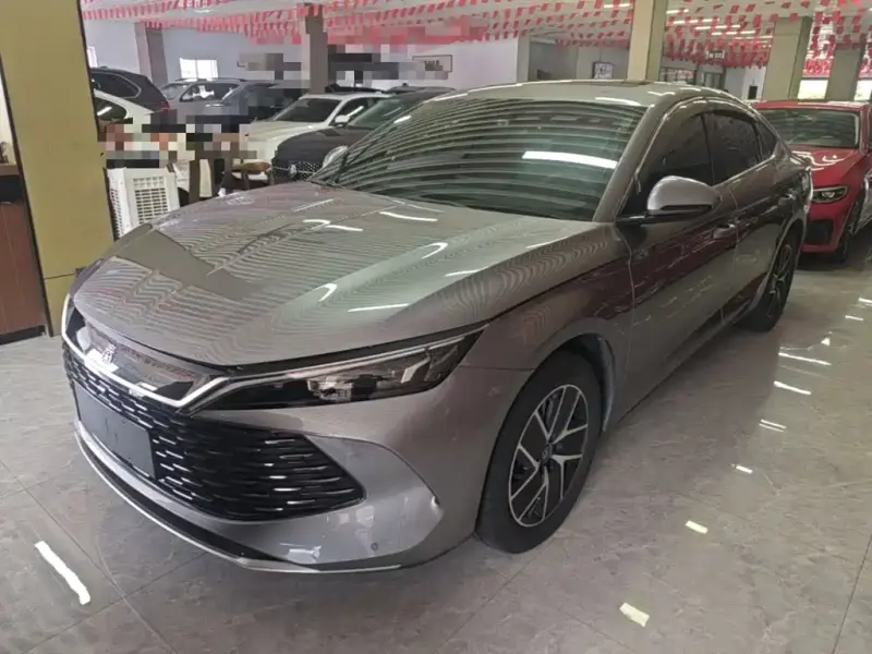 BYD Qin L, 2025