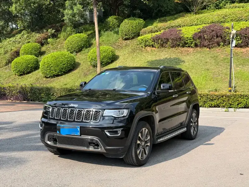 Jeep Grand Cherokee (Import), 2019