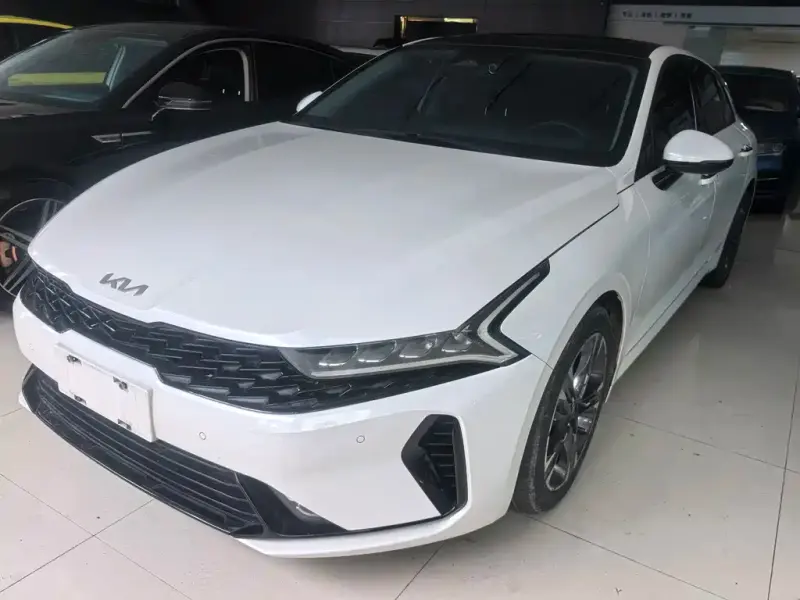 Kia K5, 2022