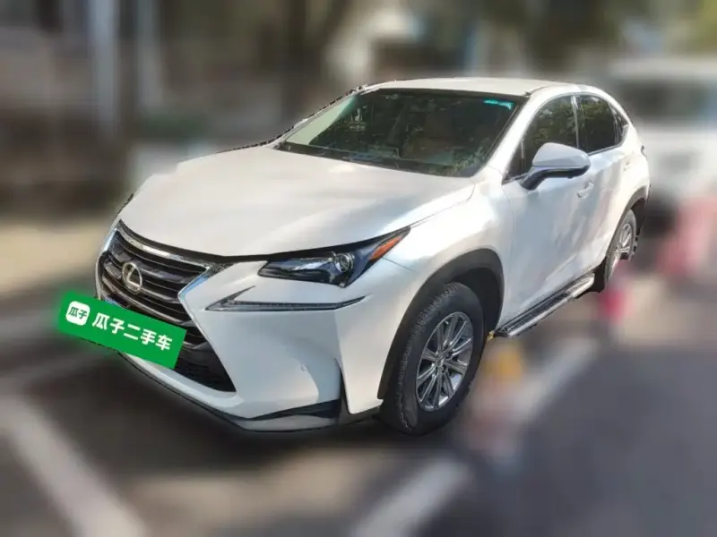 Lexus NX, 2015