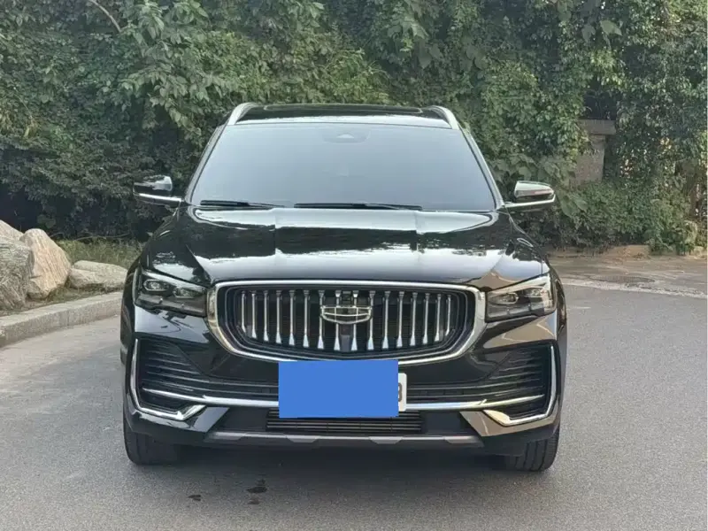 Geely Xingyue L, 2025