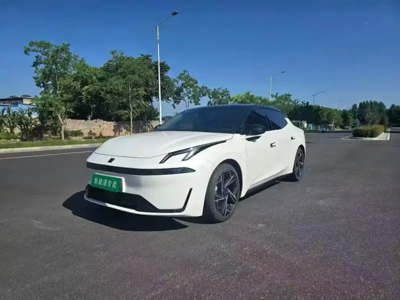 Lynk & Co 07 EM-P, 2024