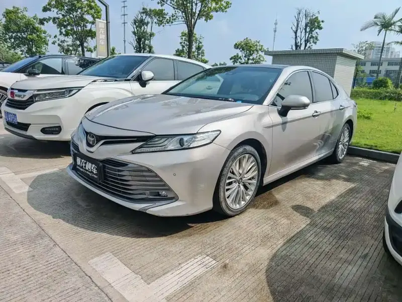 Toyota Camry, 2020