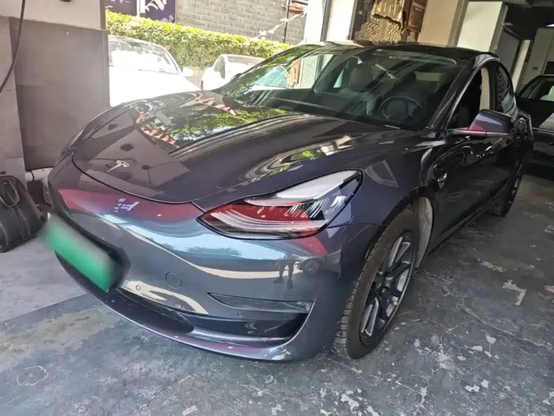 Tesla Model 3, 2019