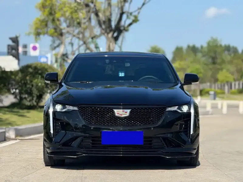 Cadillac CT4, 2023