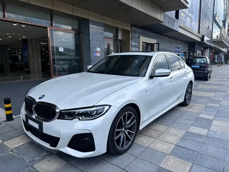 BMW 3 Series, 2020